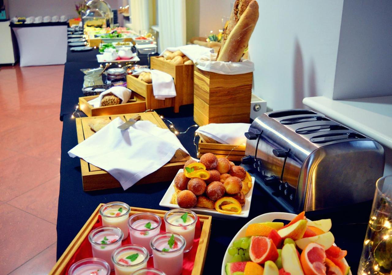 Tailor Hotel Sport & Conference Morąg Extérieur photo